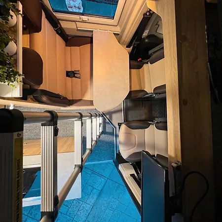 אתר קמפינג Furgoneta Camper Canarias פוארטו דה לה קרוז